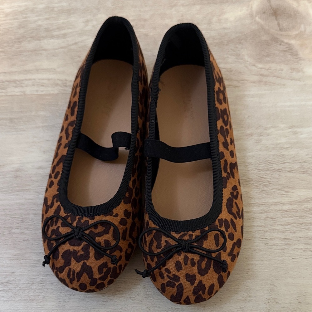 Old Navy Kids Leopard Print Dress Shoes